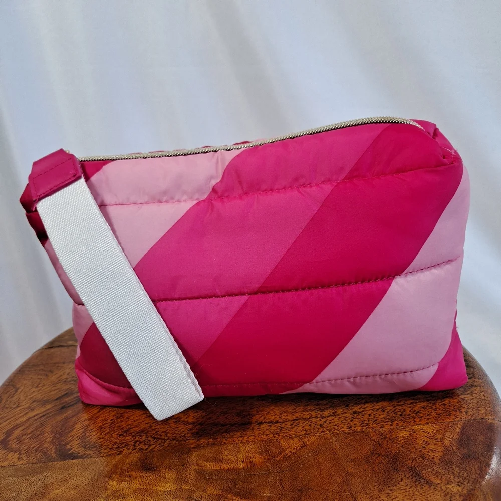 Estee Lauder Pink Puffy Padded Zippered Cosmetic Bag